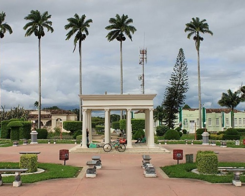 g_amargosa-ba-praca-central-fotomarcelo-s-f